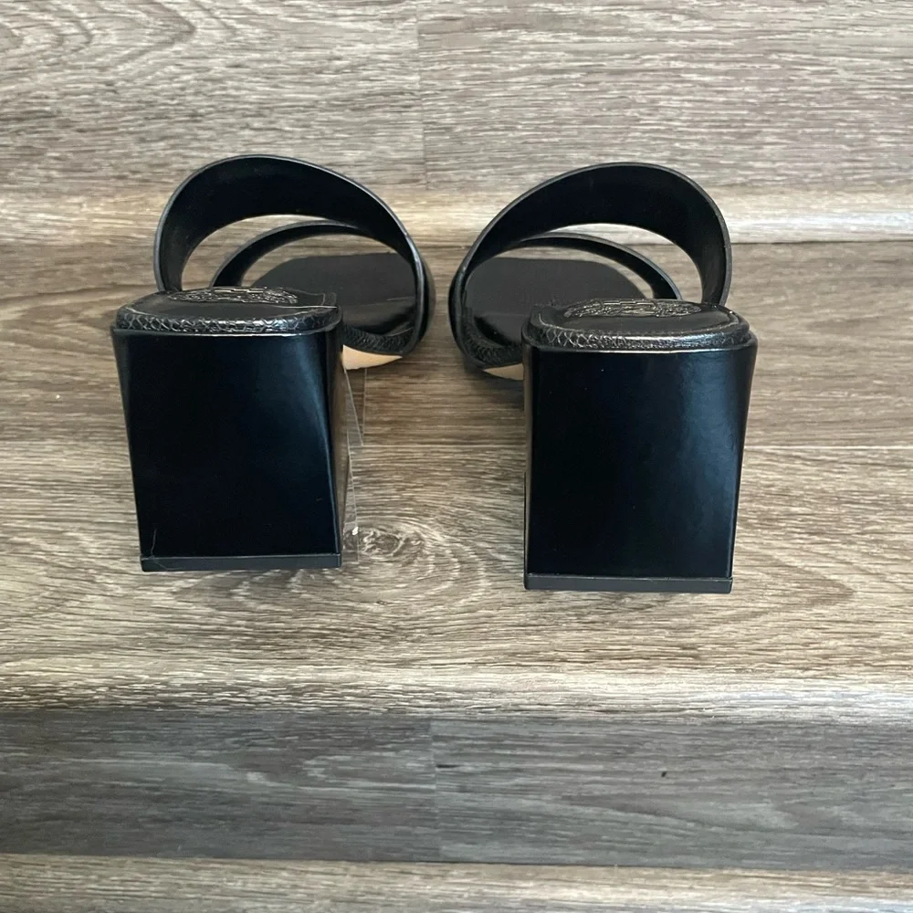 Vince Camuto Sandals *Flaw - Picture 8 of 16